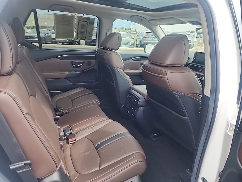 2024 Honda Pilot Elite