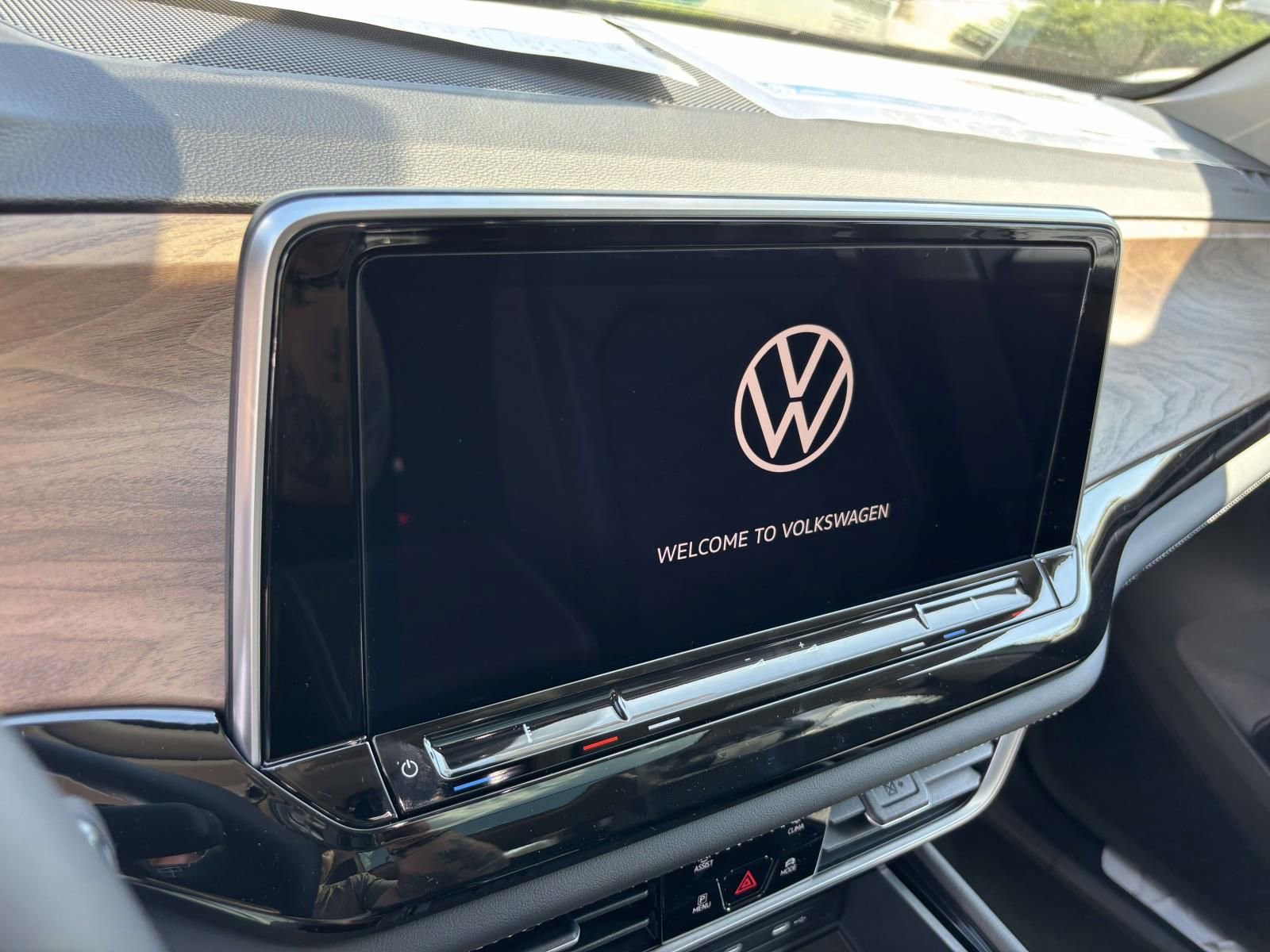 2026 Volkswagen Atlas SE