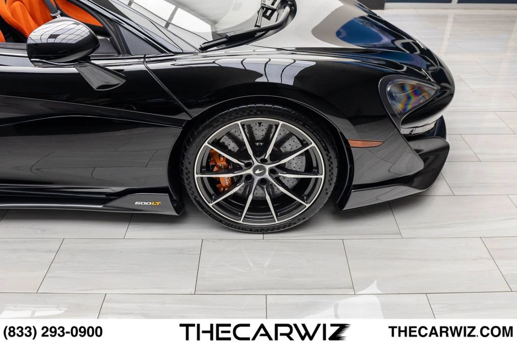 Used 2020 McLaren 600LT Spider photo 30