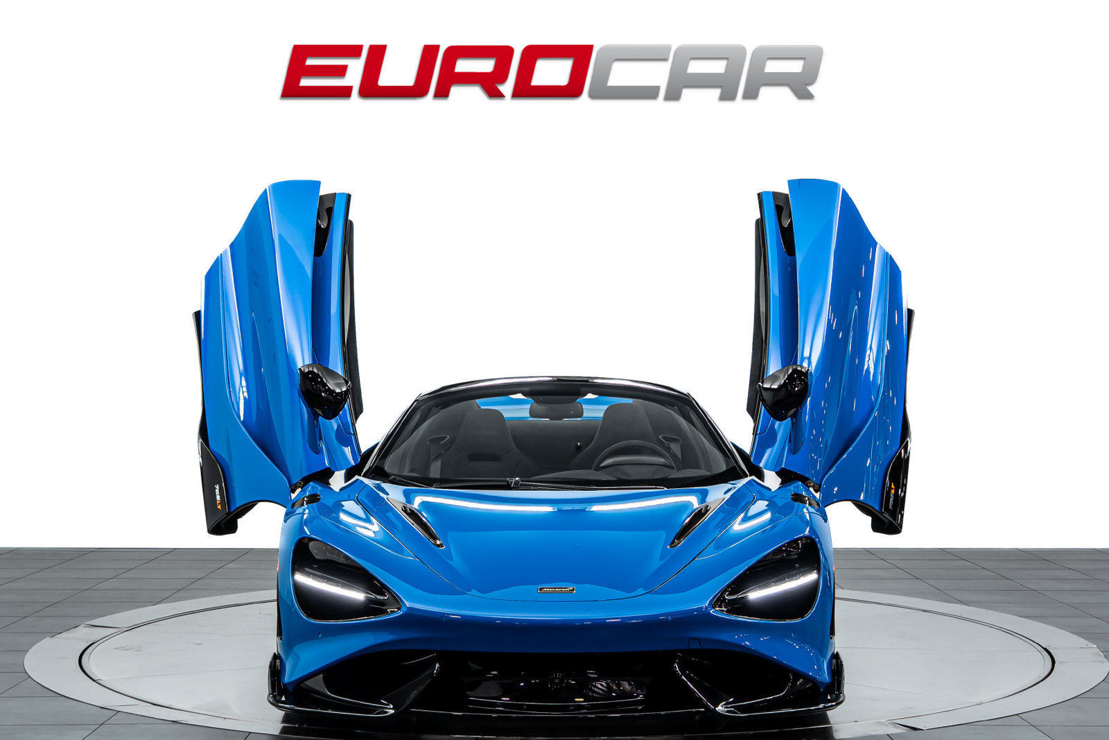 Used 2022 McLaren 765LT photo 11