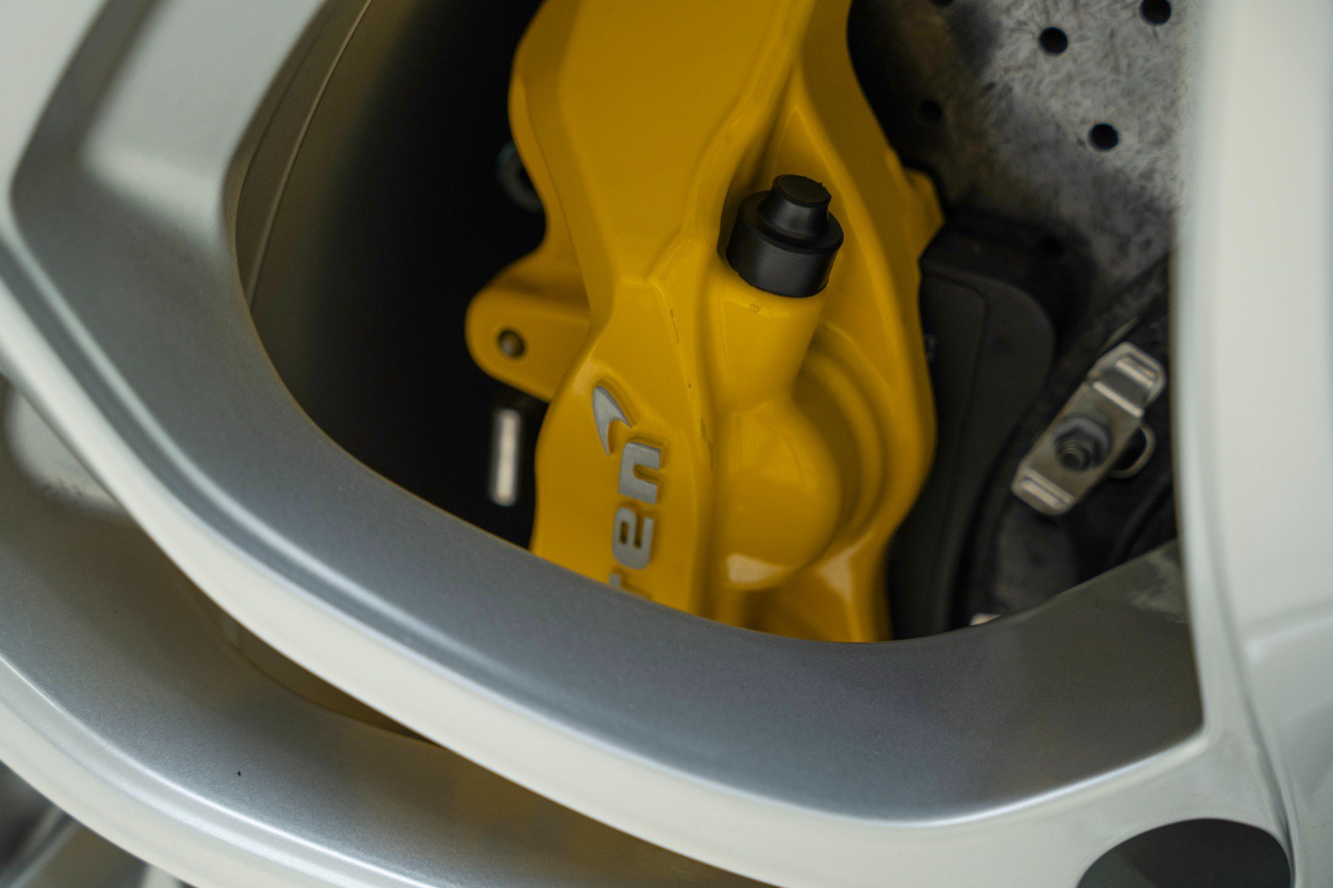 Used 2024 McLaren 750S Spider photo 38