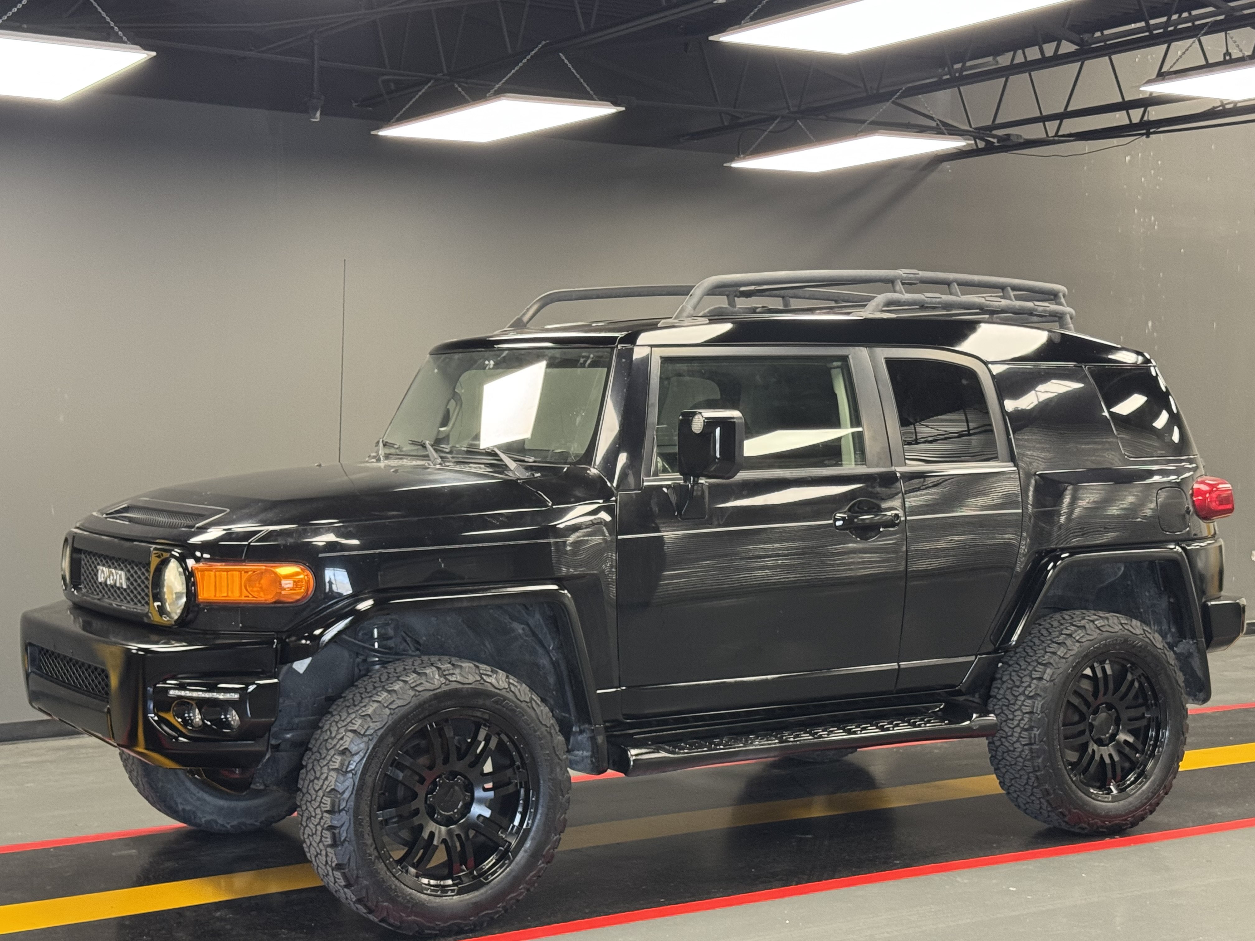 Used 2008 Toyota FJ Cruiser 4WD w/ Upgrade Pkg 2