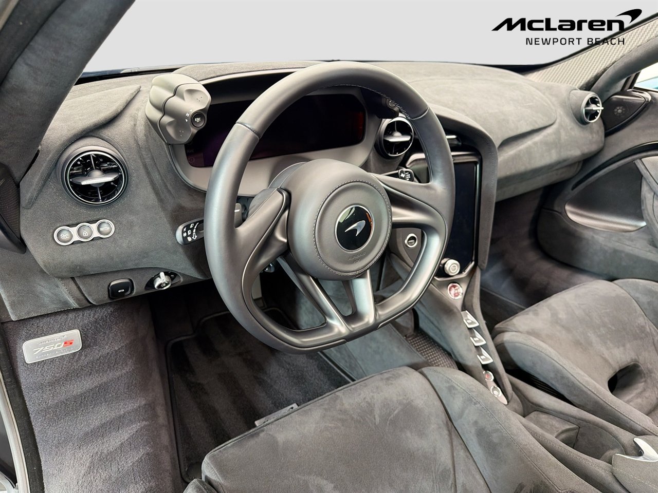 Used 2024 McLaren 750S photo 34