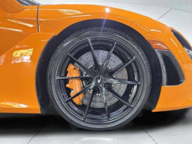 Used 2021 McLaren 720S Spider photo 57
