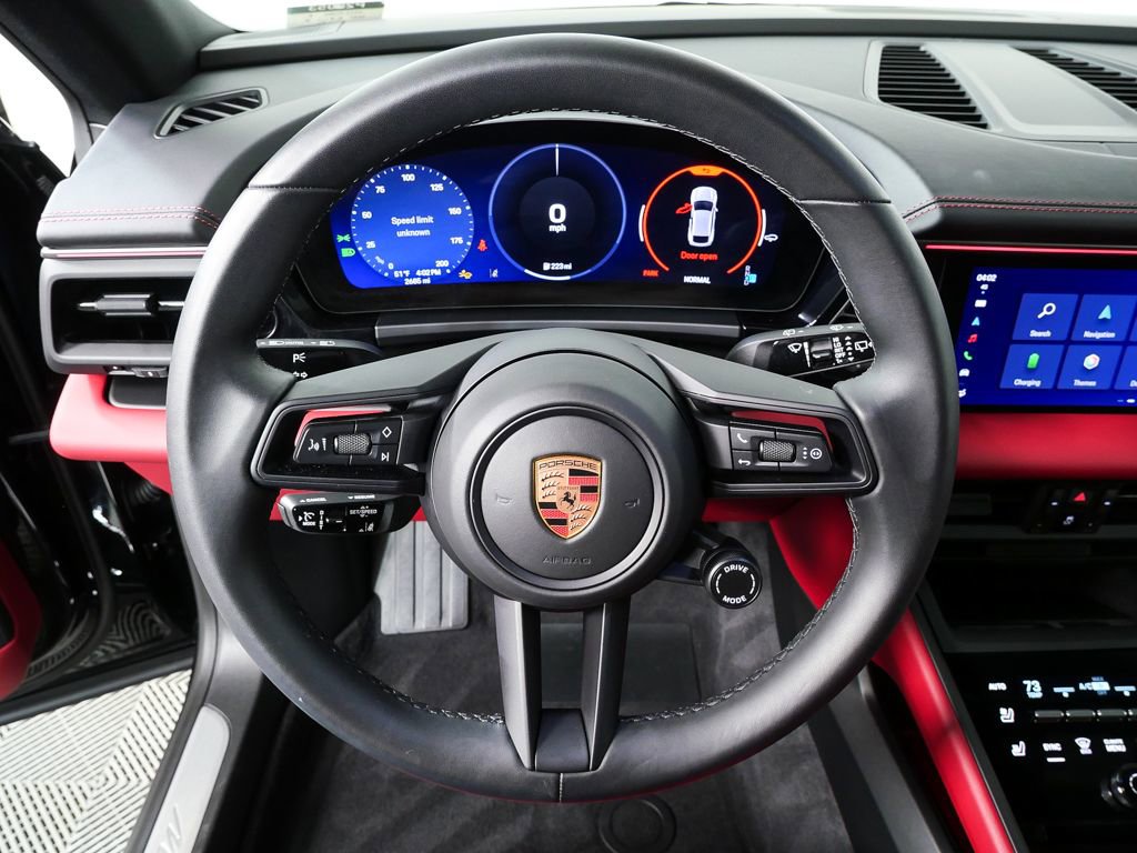 2025 Porsche Macan 4 Electric