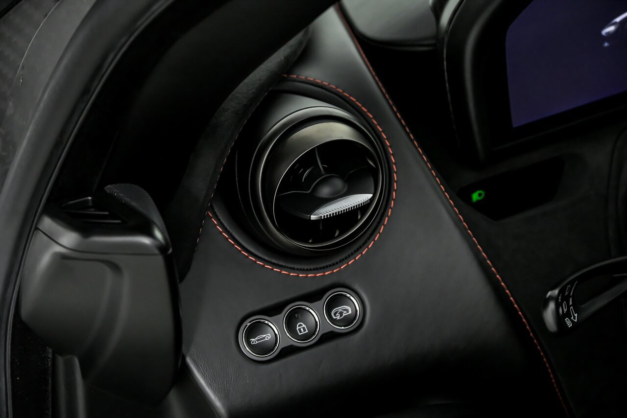 Used 2018 McLaren 720S photo 25