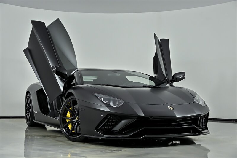 Used 2018 Lamborghini Aventador S