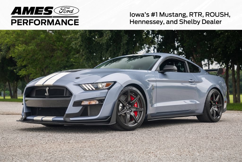 Used 2022 Ford Mustang Shelby GT500 w/ Carbon Fiber Track Pack