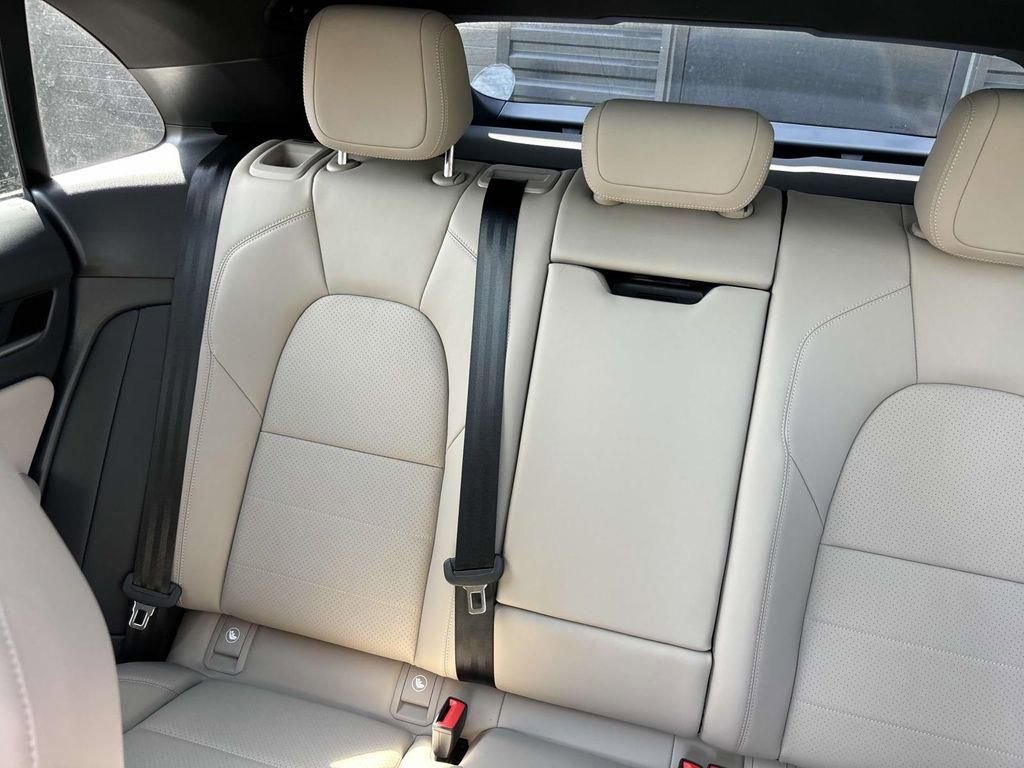 2025 Porsche Macan Electric