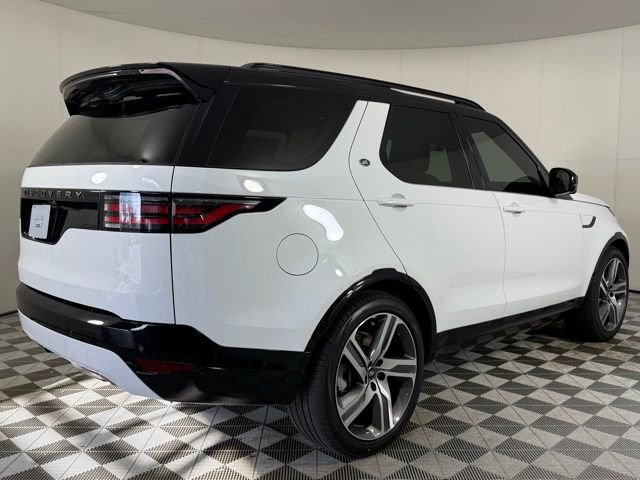 2026 Land Rover Discovery Dynamic SE