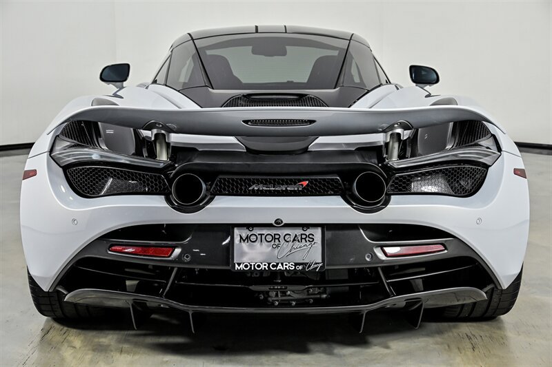 Used 2018 McLaren 720S Performance photo 10