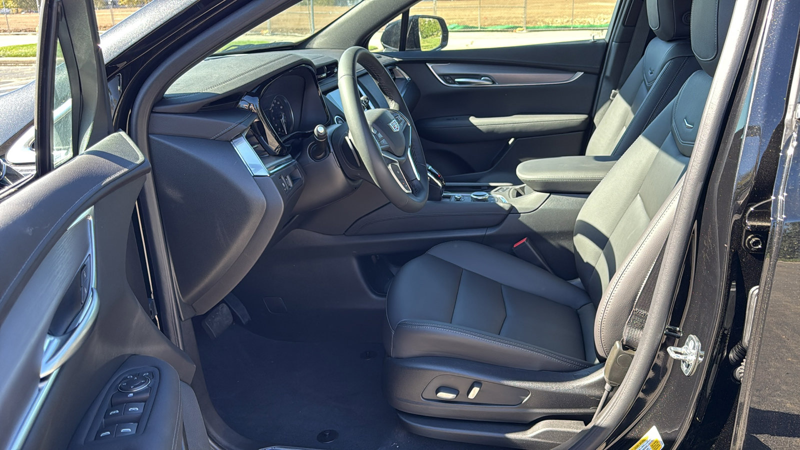 2025 Cadillac XT5 Luxury