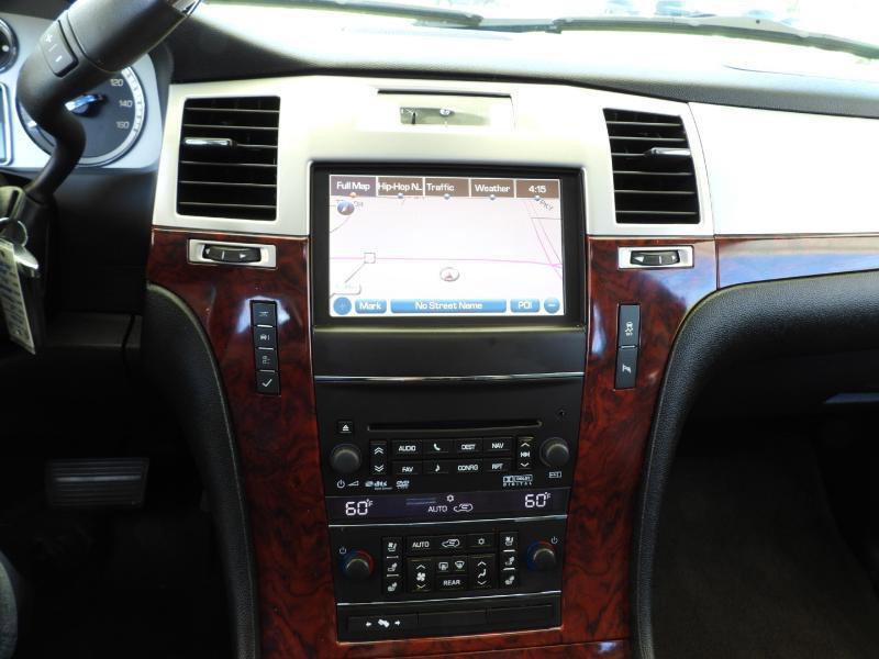 2013 Cadillac Escalade Luxury