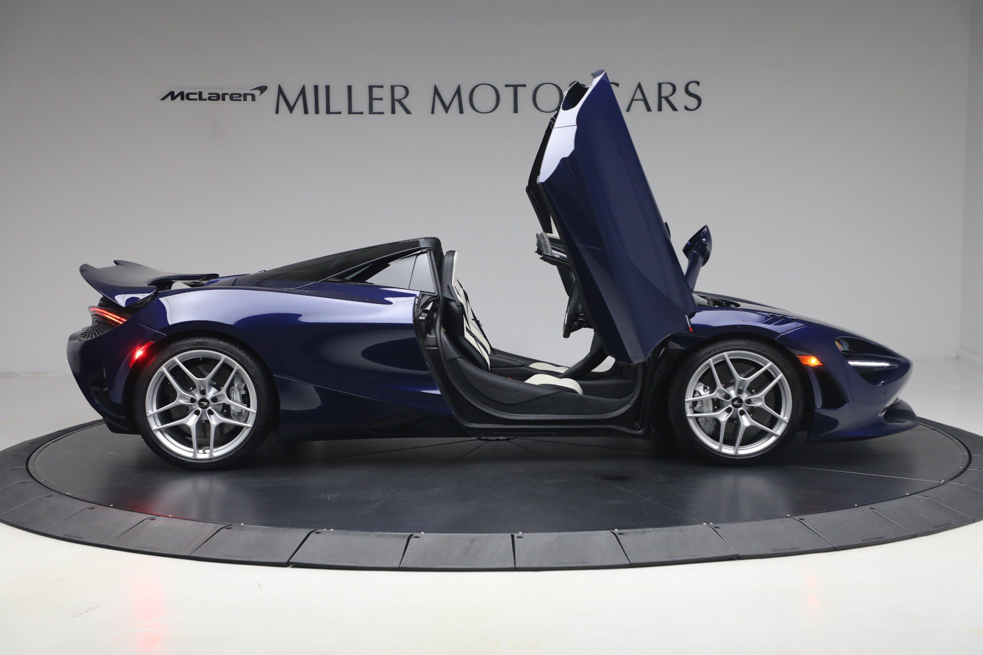 New 2027 McLaren 750S Spider photo 18