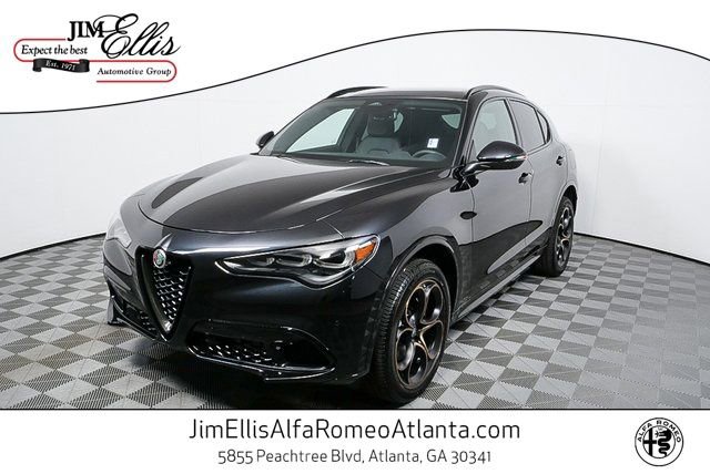 2025 Alfa Romeo Stelvio Sprint
