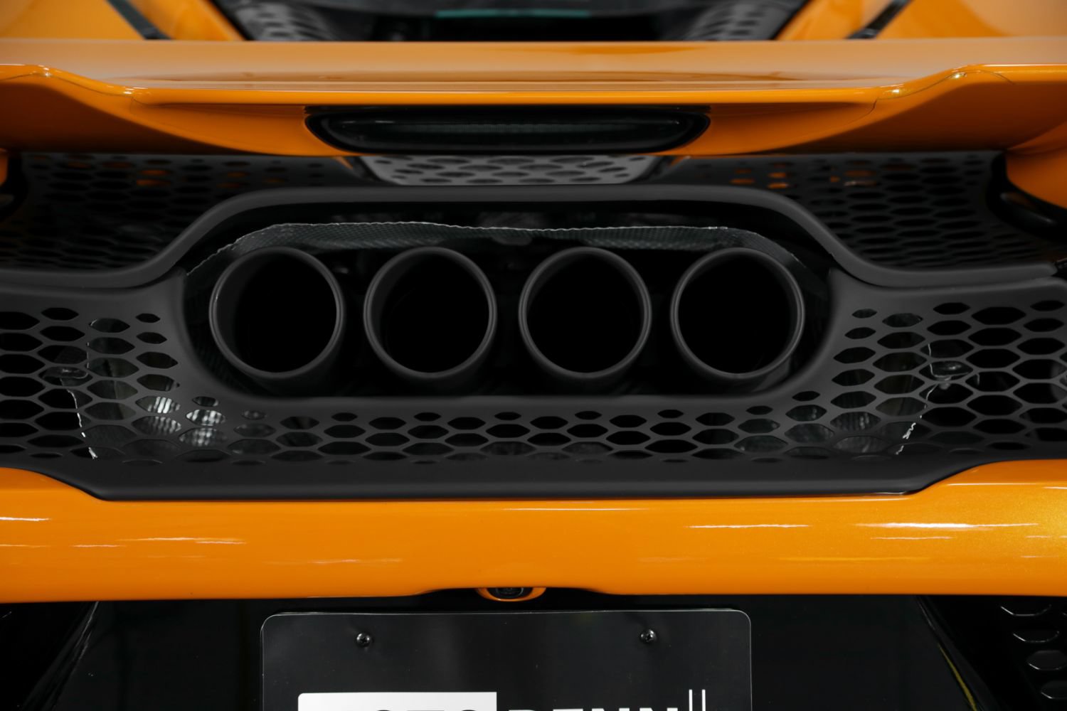 Used 2021 McLaren 765LT photo 24