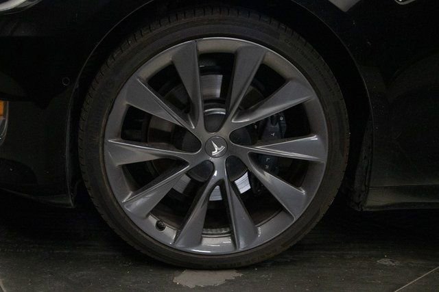 2021 Tesla Model S Long Range