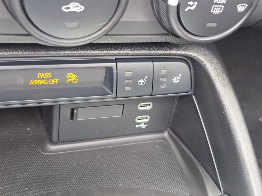 2026 MAZDA MX-5 Miata Club