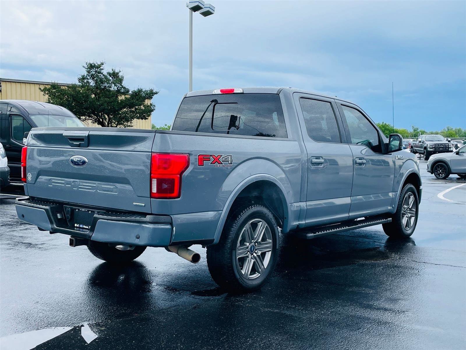 2020 Ford F150 Lariat