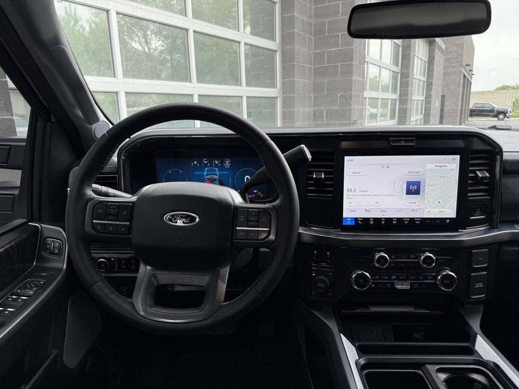 2025 Ford F350 Lariat