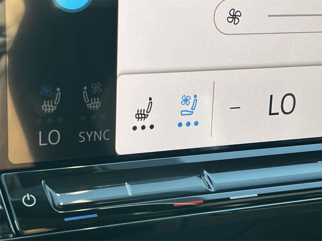 2026 Volkswagen Atlas SE