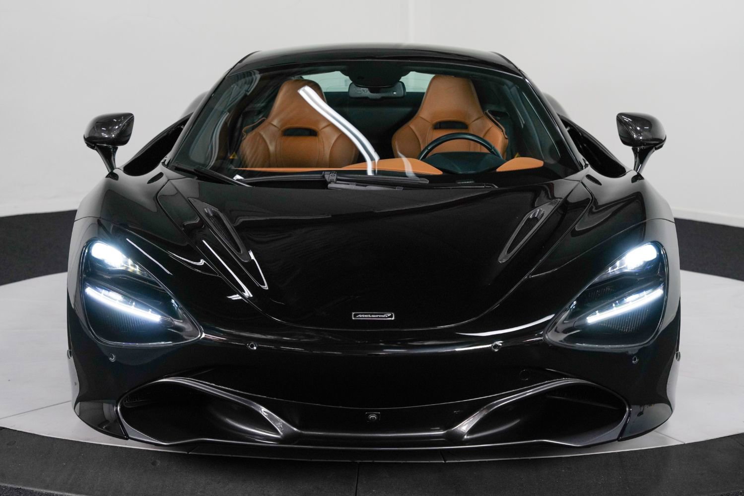 Used 2020 McLaren 720S Luxury photo 10