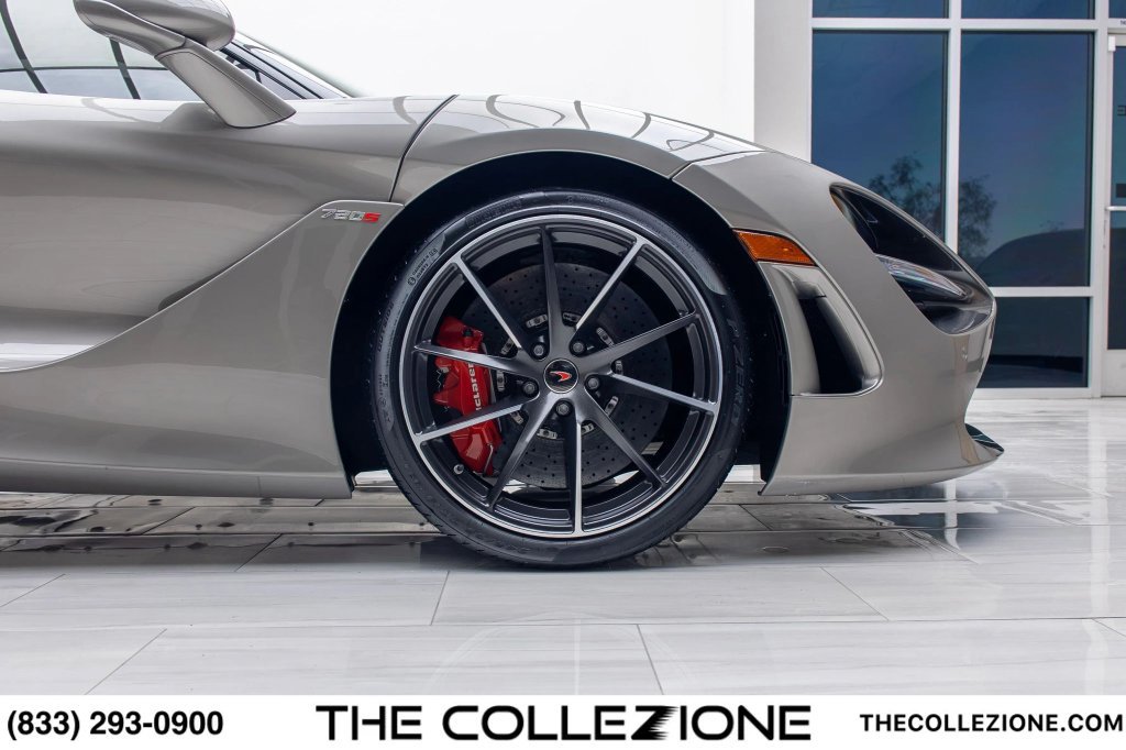 Used 2018 McLaren 720S photo 38