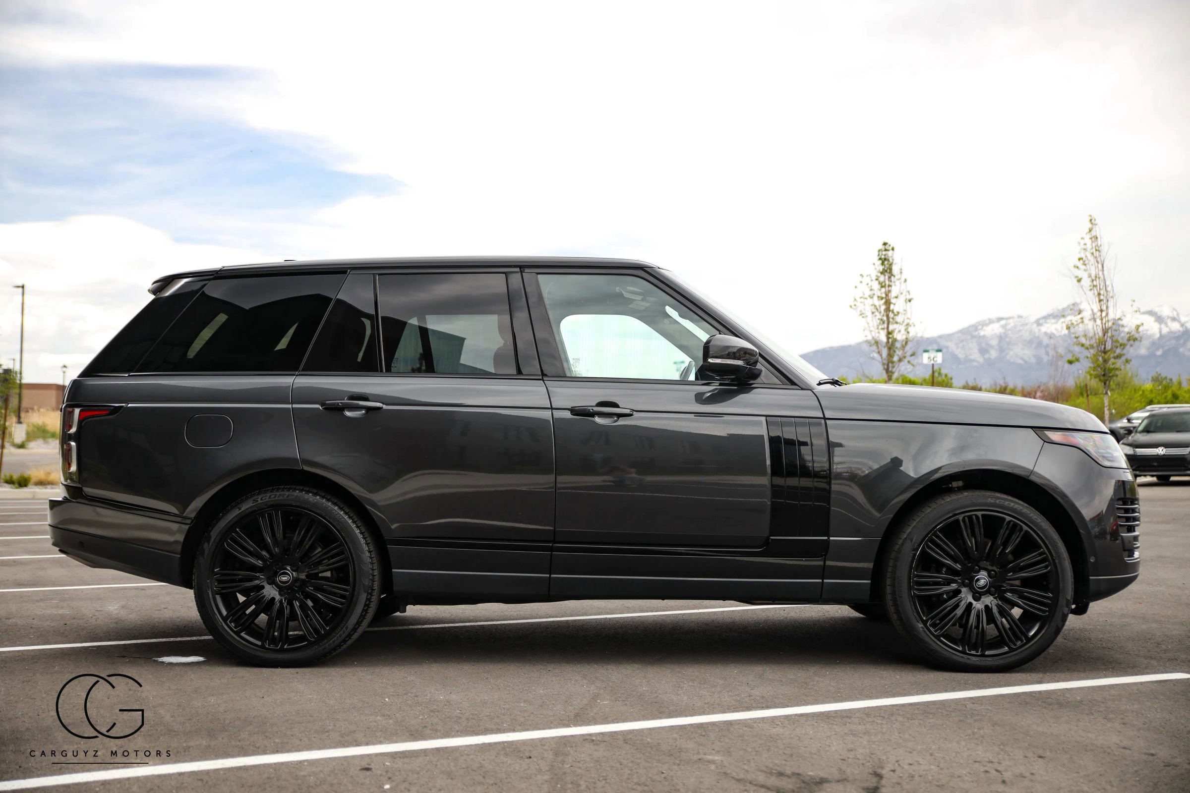 2022 Land Rover Range Rover P525 Westminster Edition