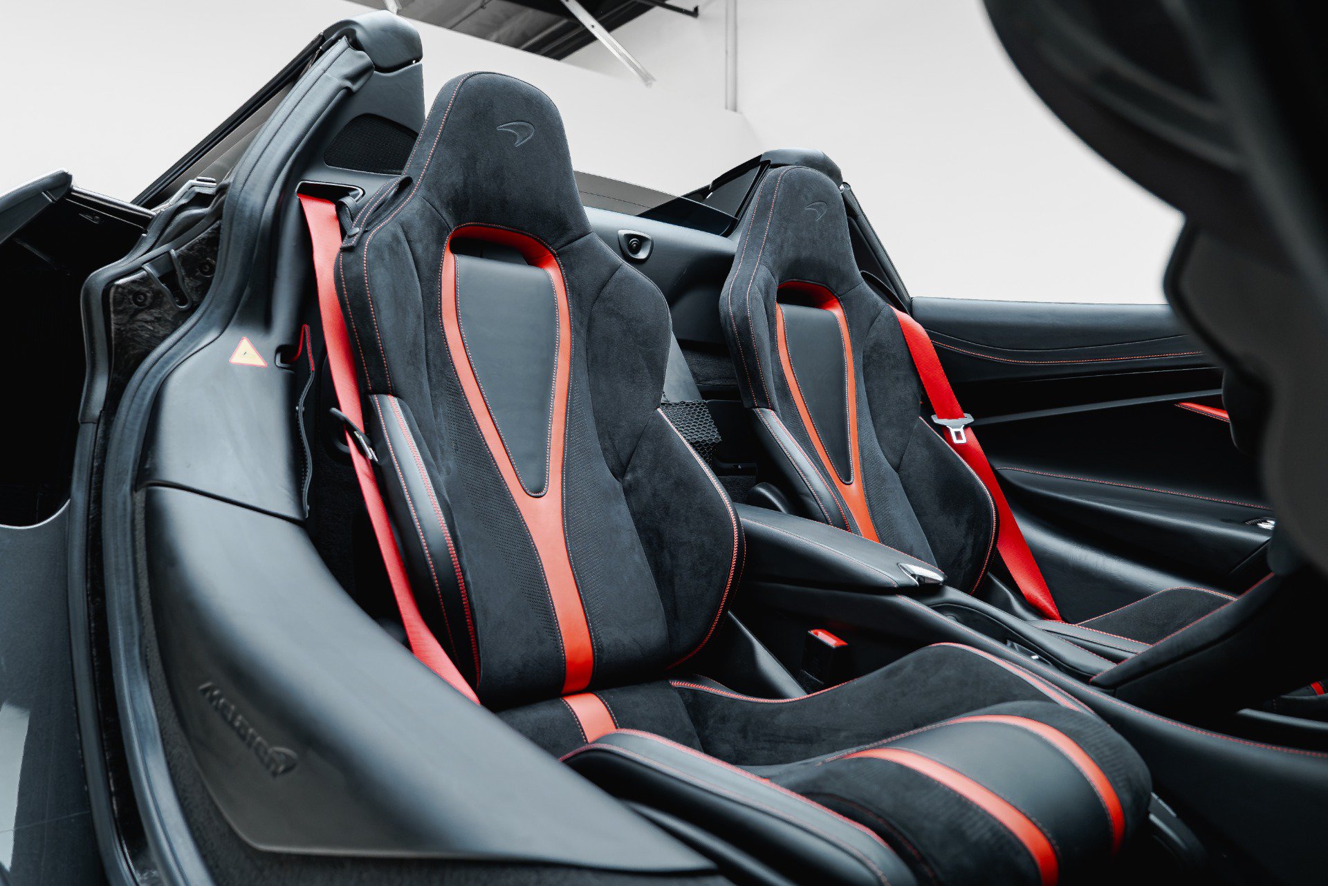 Used 2021 McLaren 720S Performance photo 37