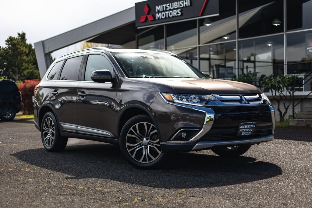 Used 2017 Mitsubishi Outlander GT