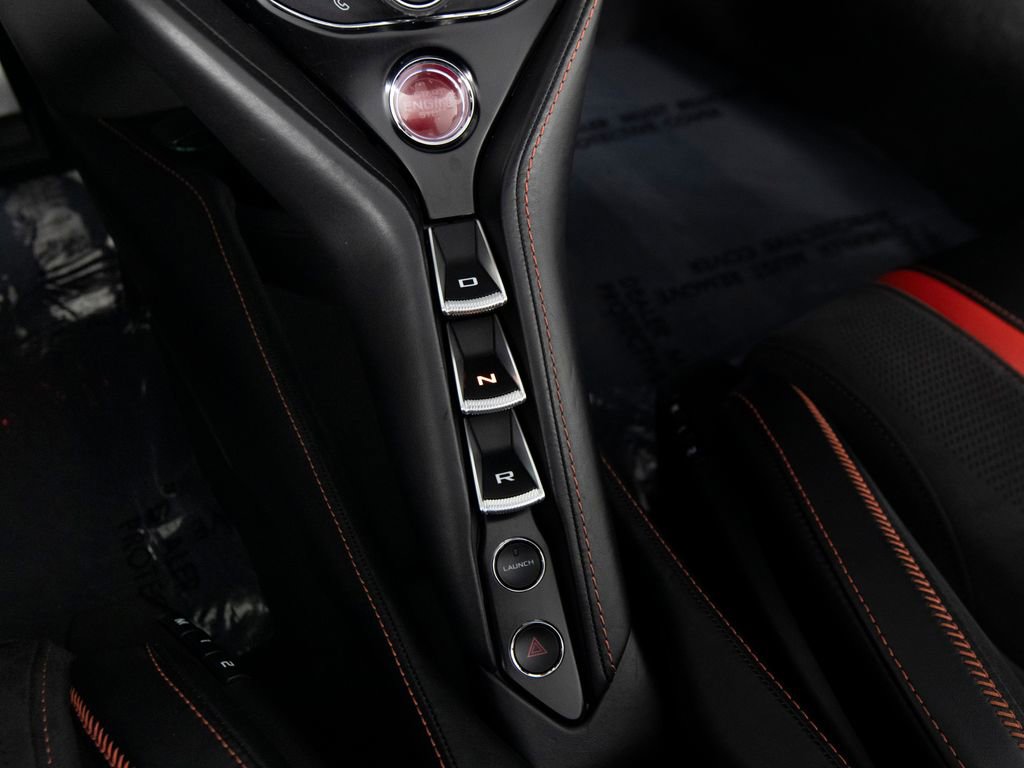Used 2020 McLaren 720S Performance photo 28