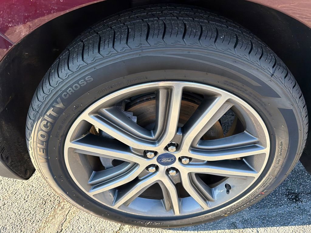 2021 Ford Edge Titanium