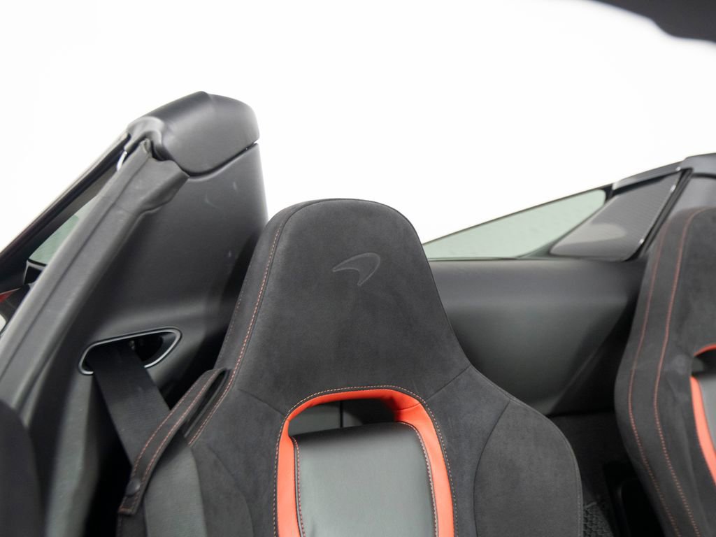 Used 2022 McLaren 720S Luxury photo 36