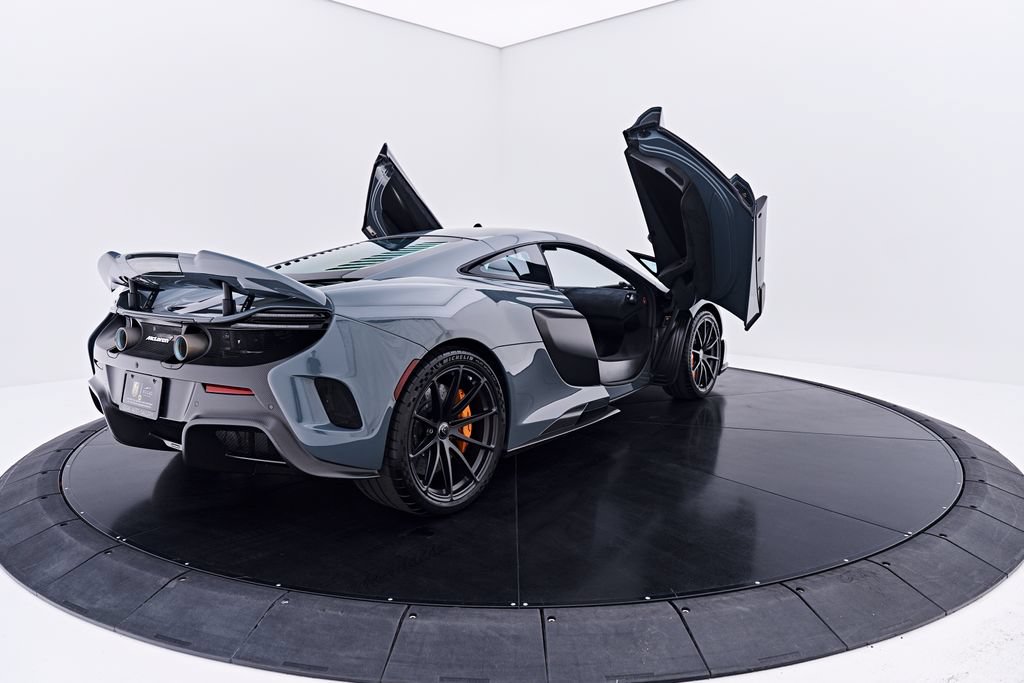 Used 2016 McLaren 675LT Coupe photo 32