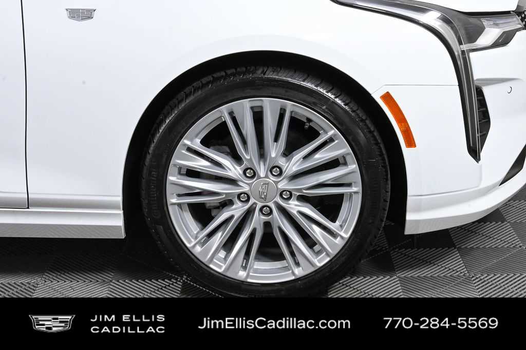 2026 Cadillac CT4 Premium Luxury