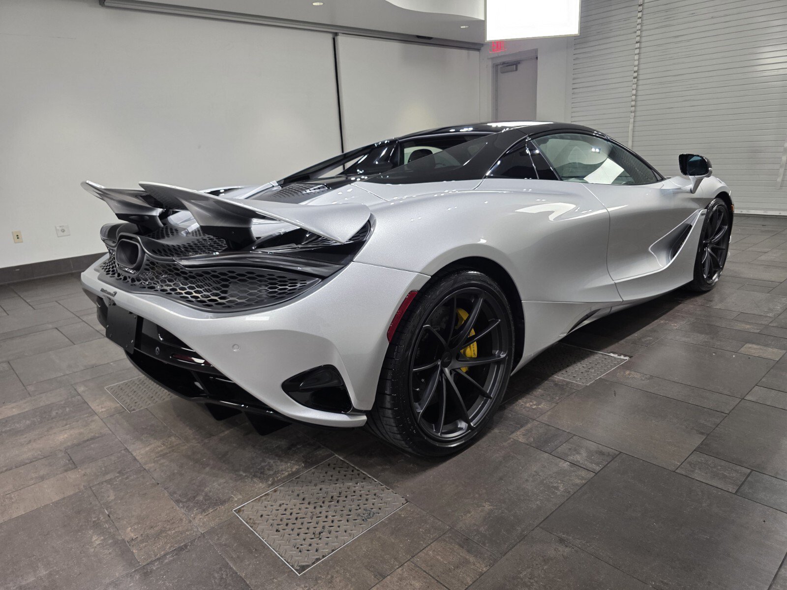 New 2027 McLaren 750S Spider photo 21