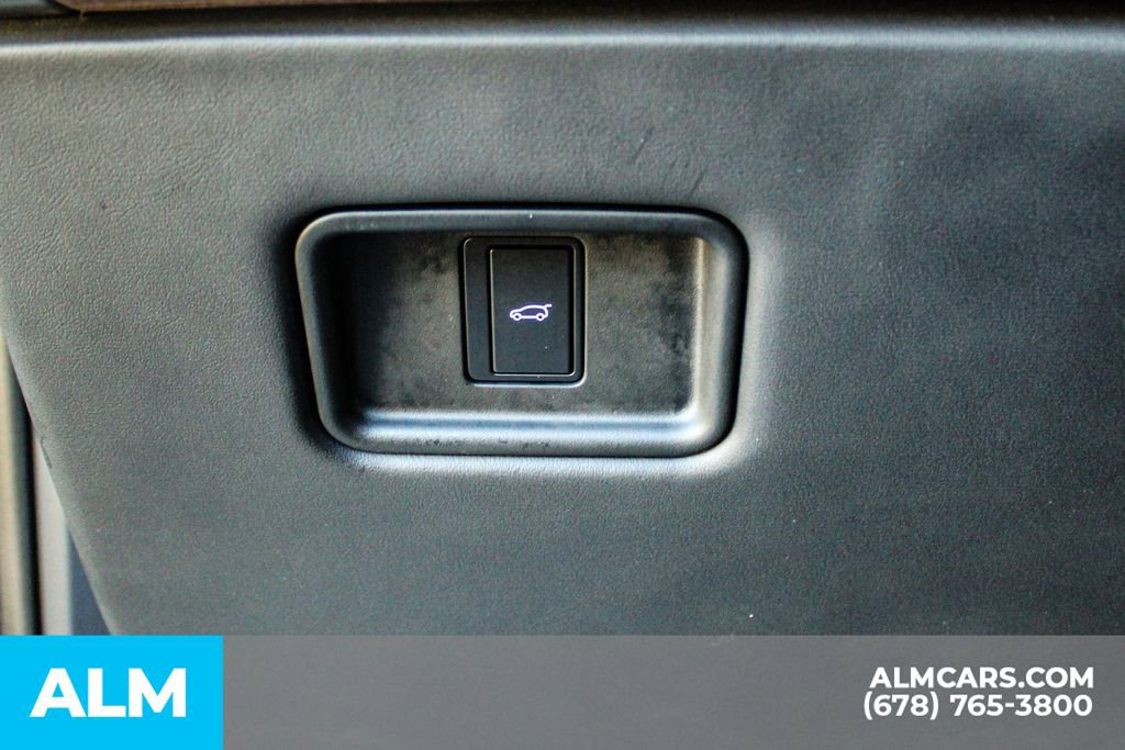 2023 Land Rover Range Rover Long Wheelbase SE