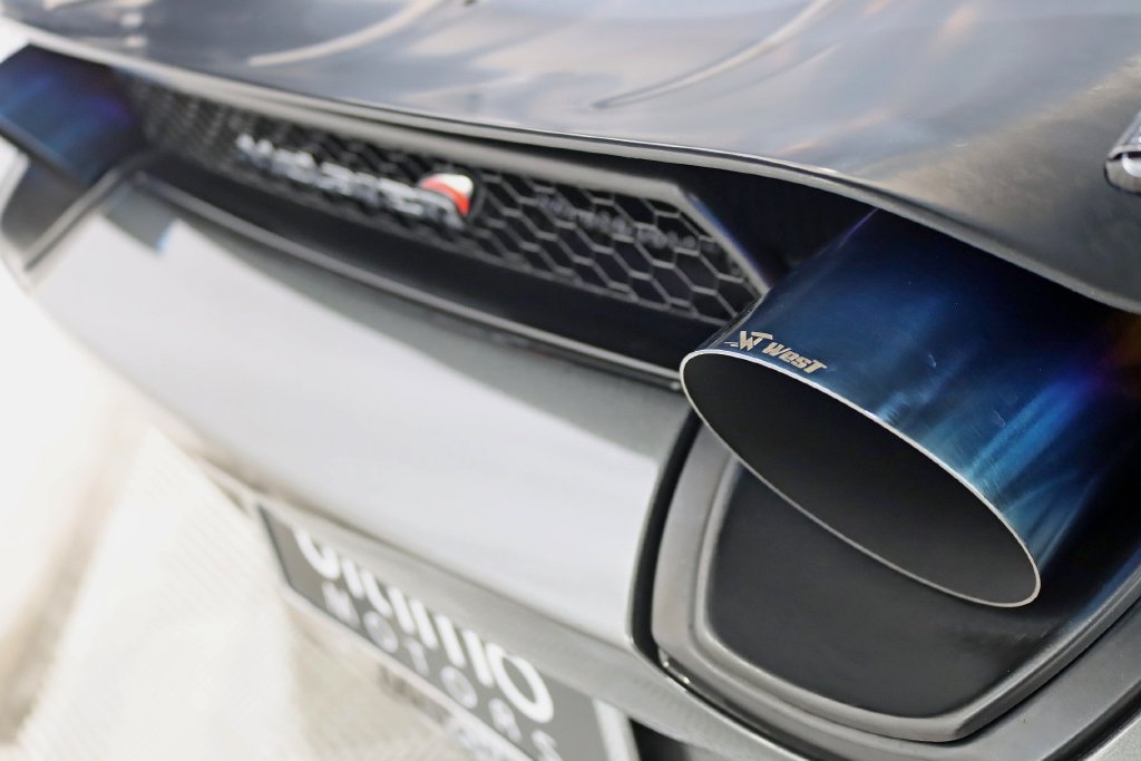 Used 2018 McLaren 720S Performance photo 23
