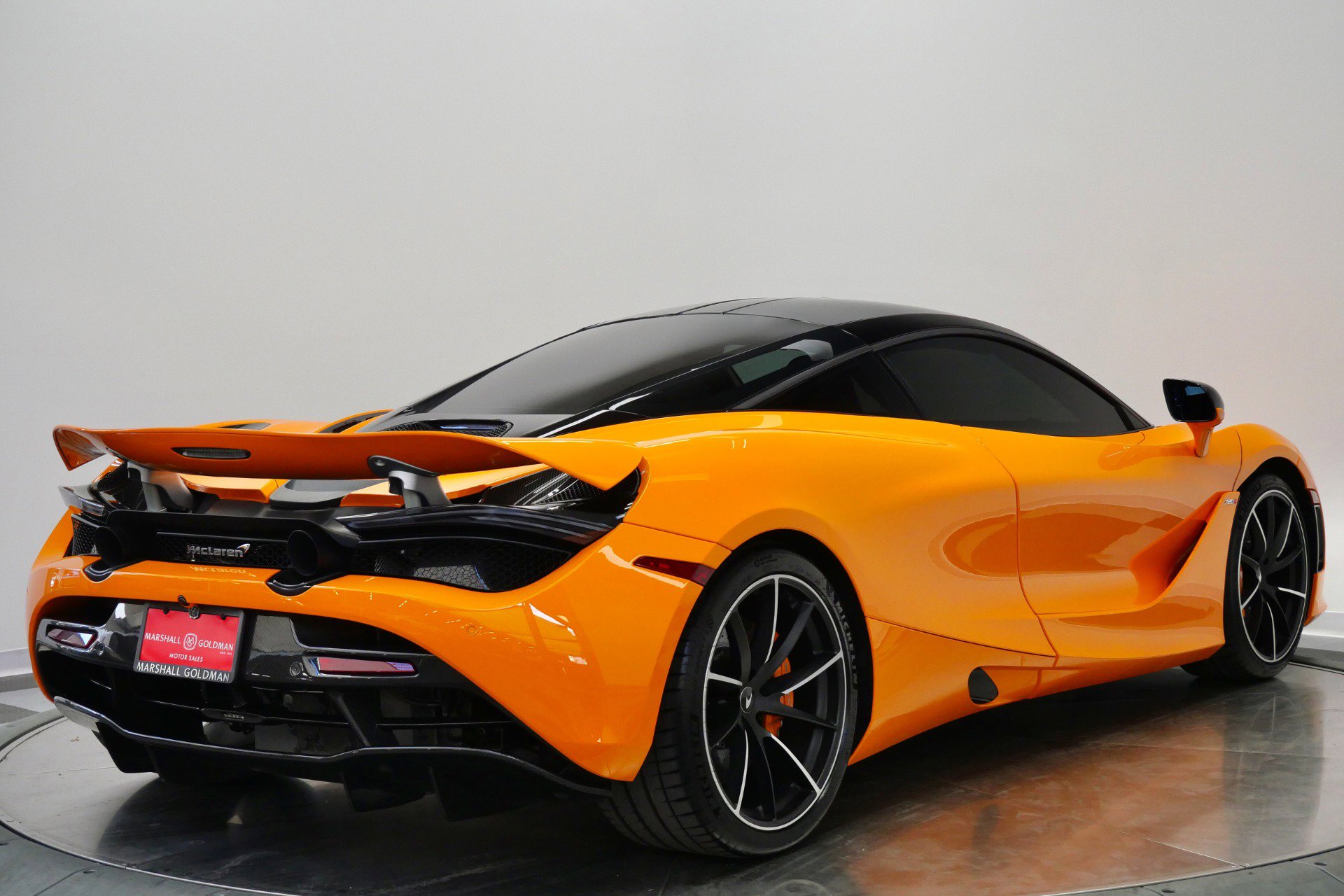 Used 2022 McLaren 720S Performance photo 9