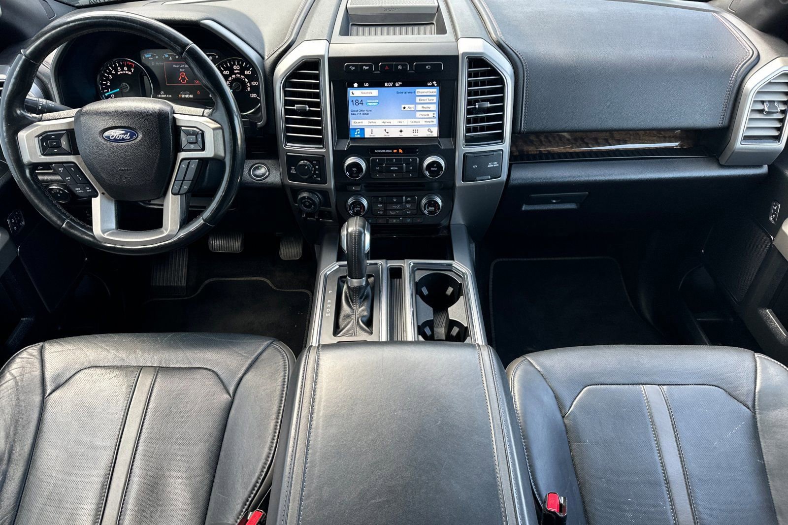 2017 Ford F150 Platinum