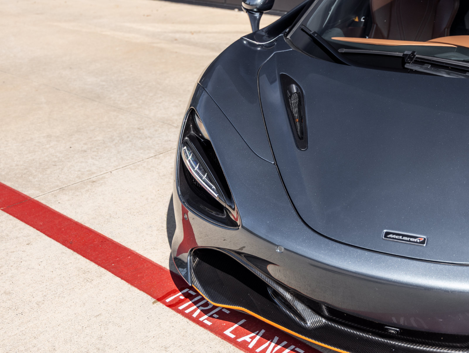 Used 2018 McLaren 720S photo 22