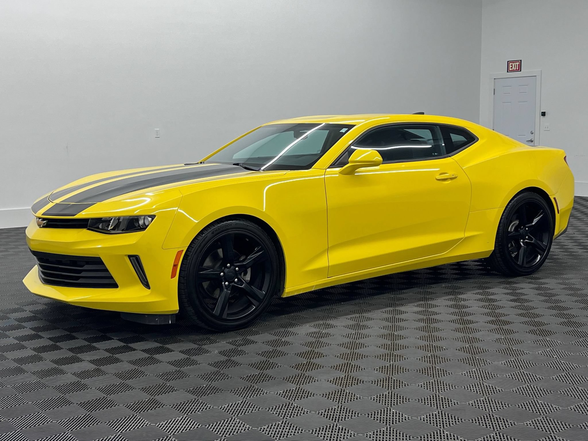 Used 2017 Chevrolet Camaro LT
