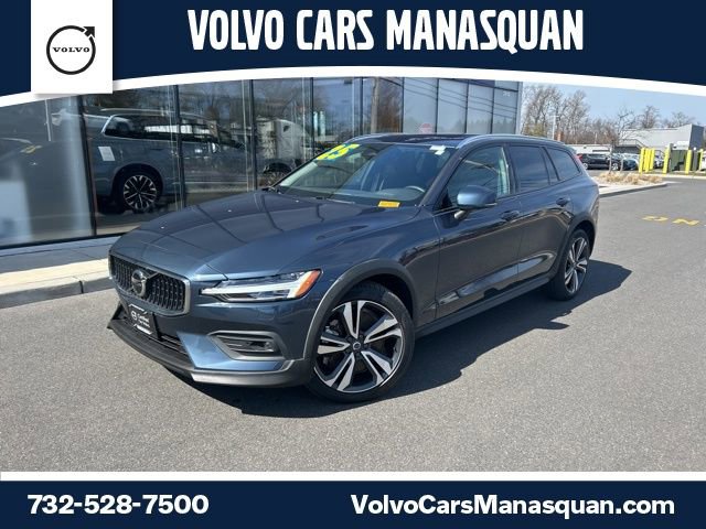 Certified 2025 Volvo V60 B5 Cross Country Plus