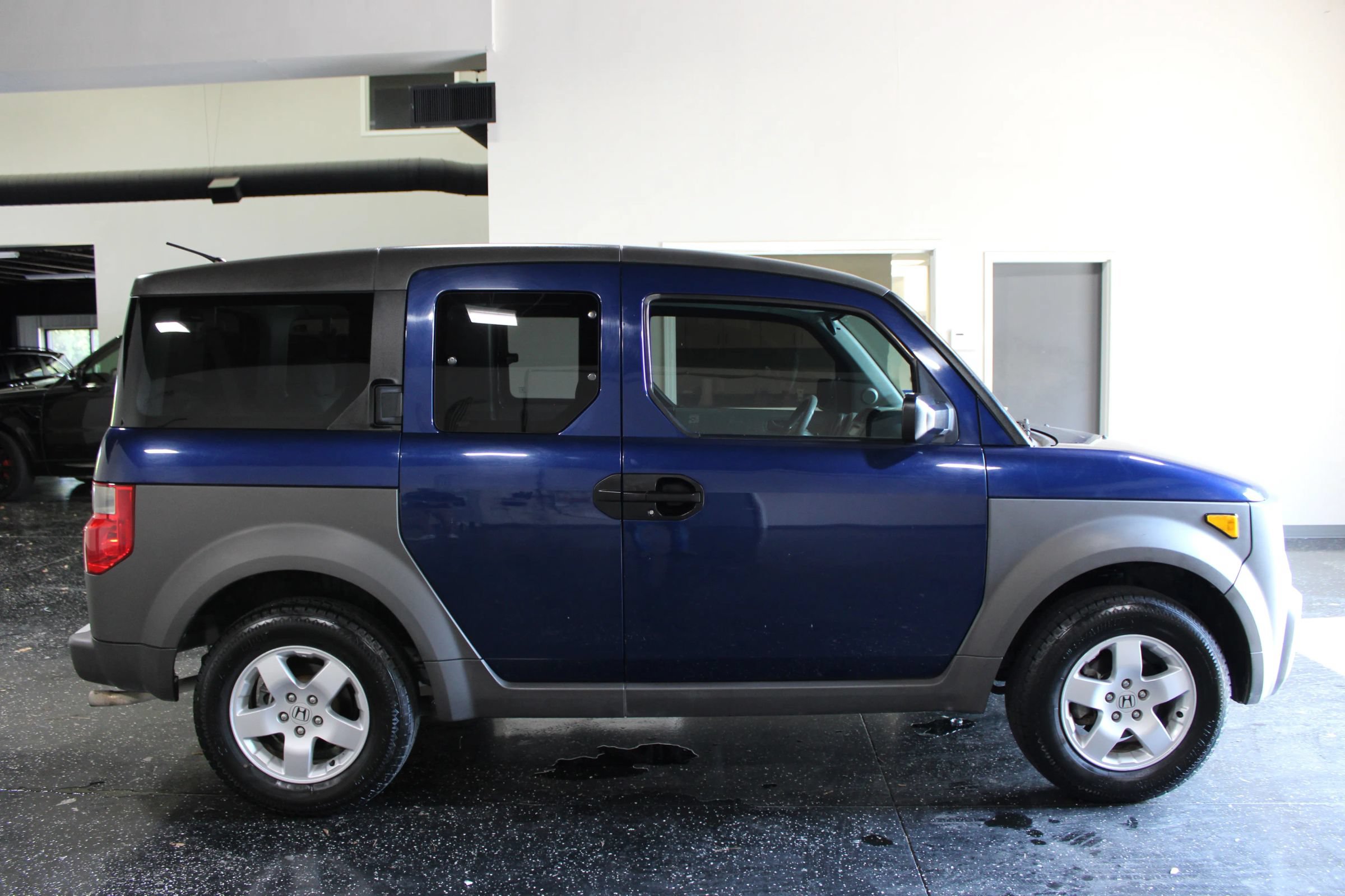 Photo 3