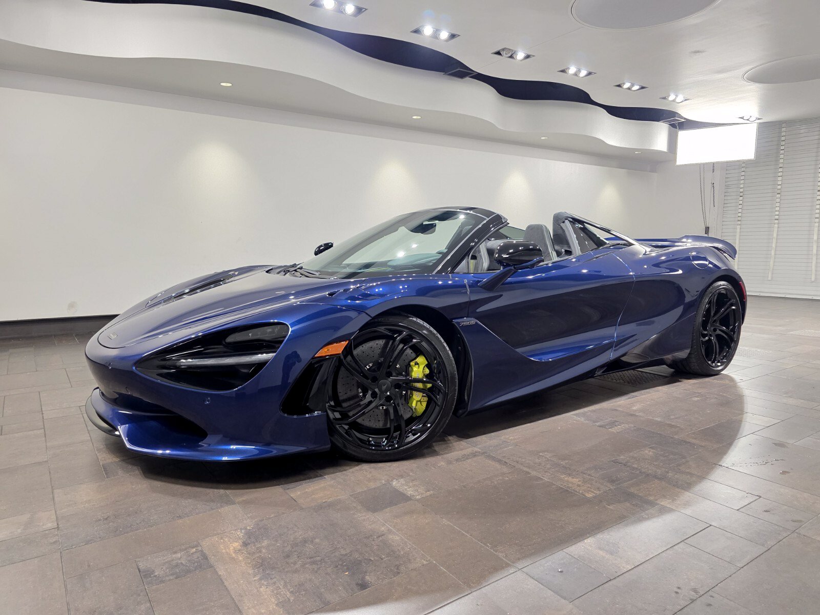 New 2027 McLaren 750S Spider 1