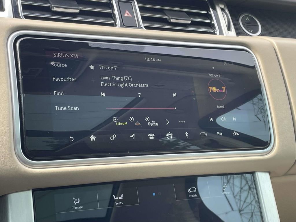 2020 Land Rover Range Rover Long Wheelbase HSE