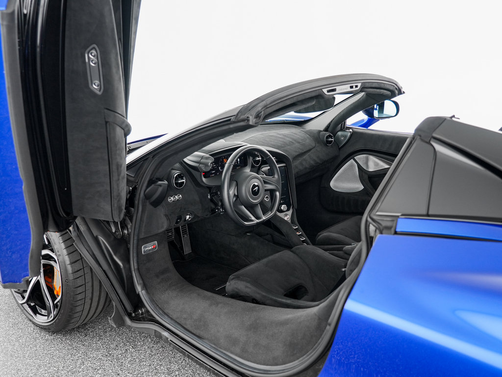 Used 2024 McLaren 750S Spider photo 22
