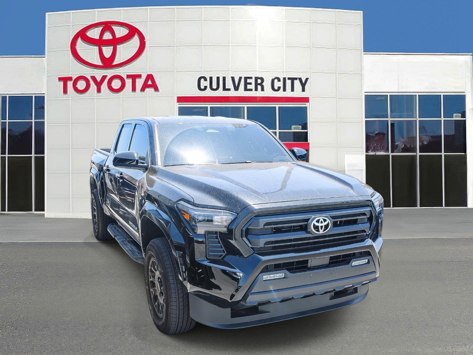 Used 2025 Toyota Tacoma SR5