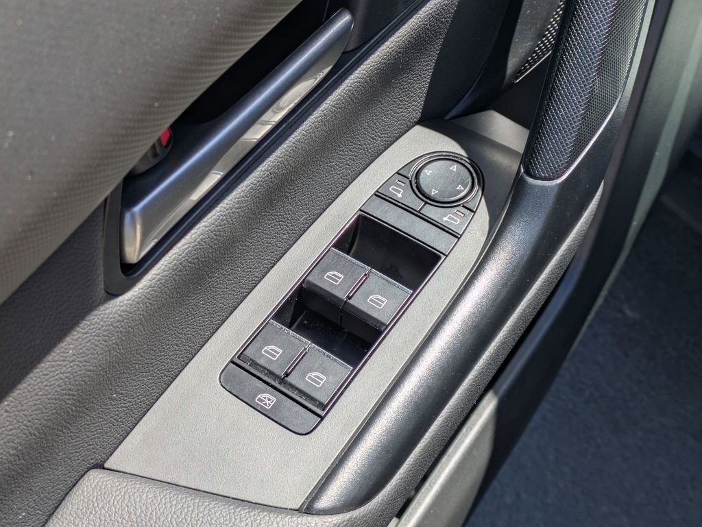 2025 MAZDA Cx-50 AWD 2.5 S w/ Premium Package