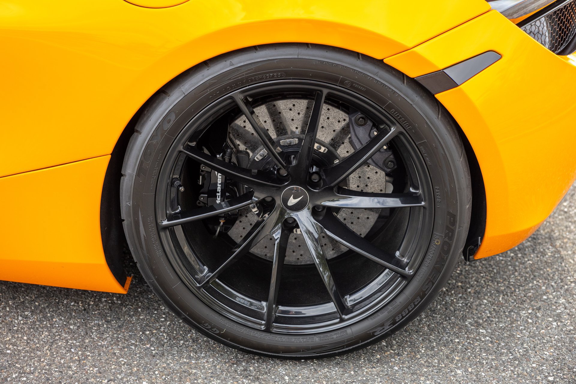 Used 2019 McLaren 720S photo 35